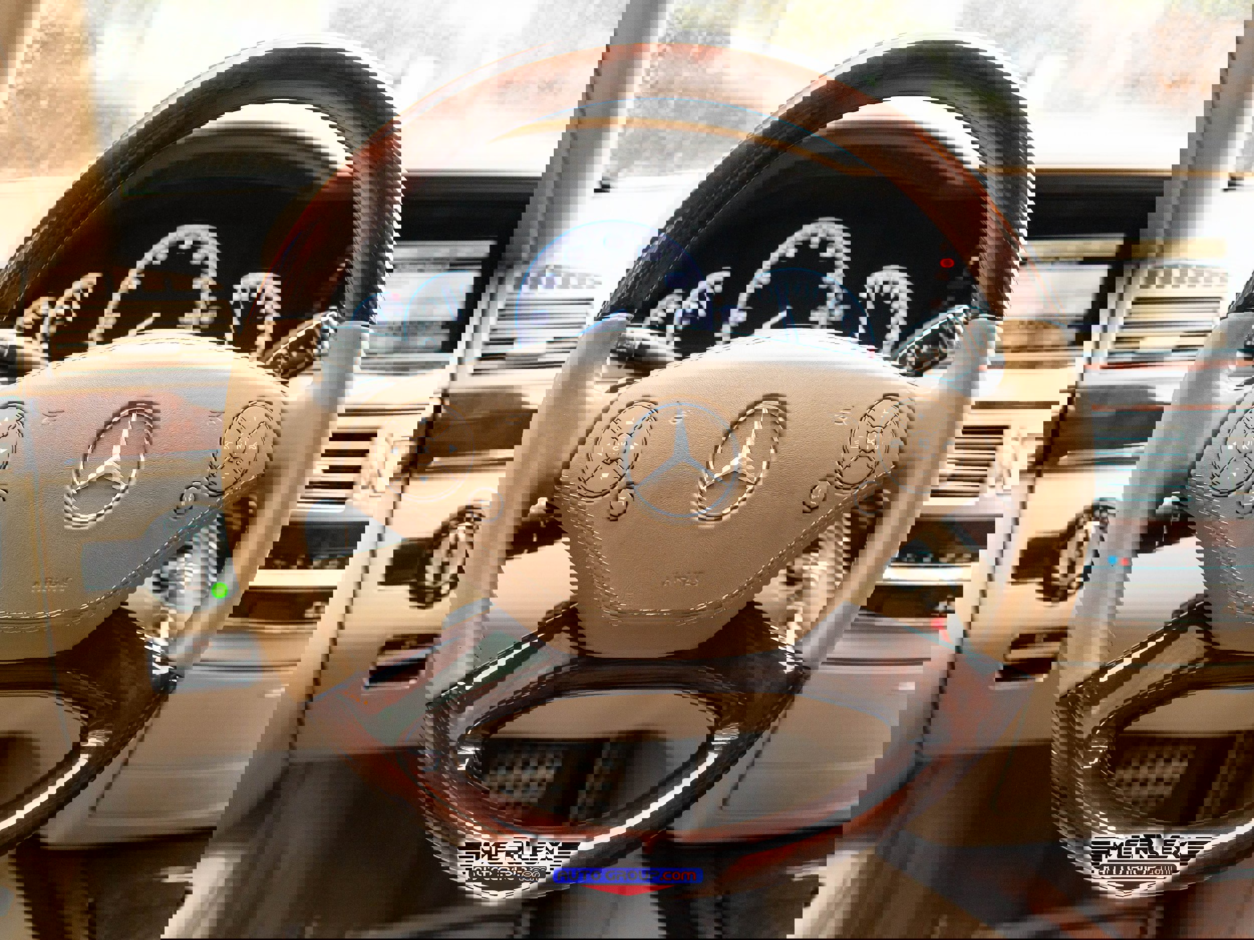 Used 2012 Mercedes-Benz S 550 4MATIC w/ Sport Pkg image 22