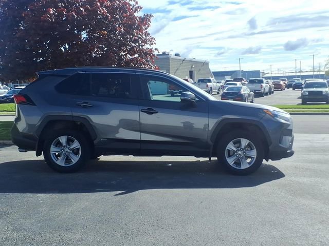 Certified 2022 Toyota RAV4 XLE w/ Convenience Package AWD/4WD image 23