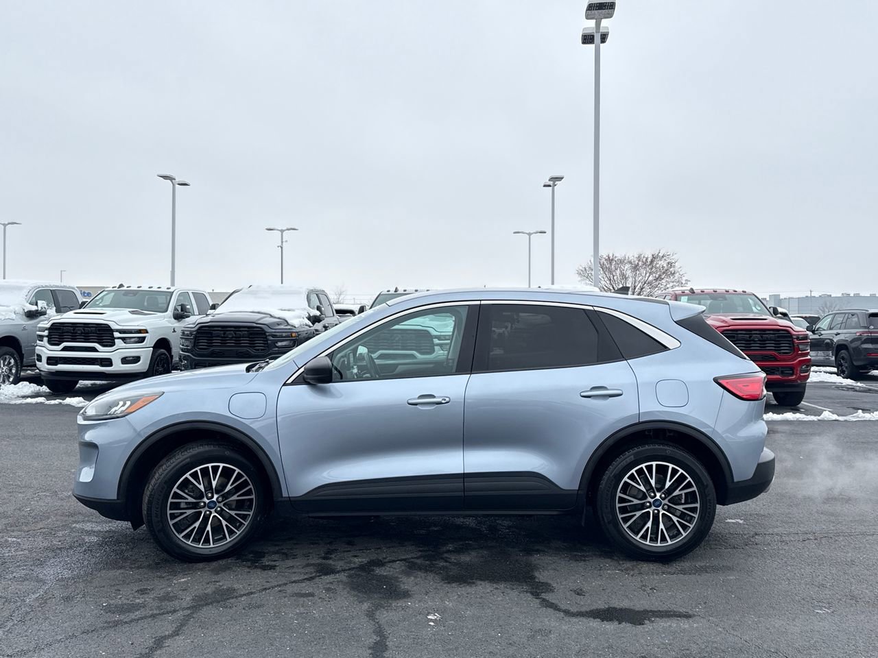 Used 2022 Ford Escape SE image 6