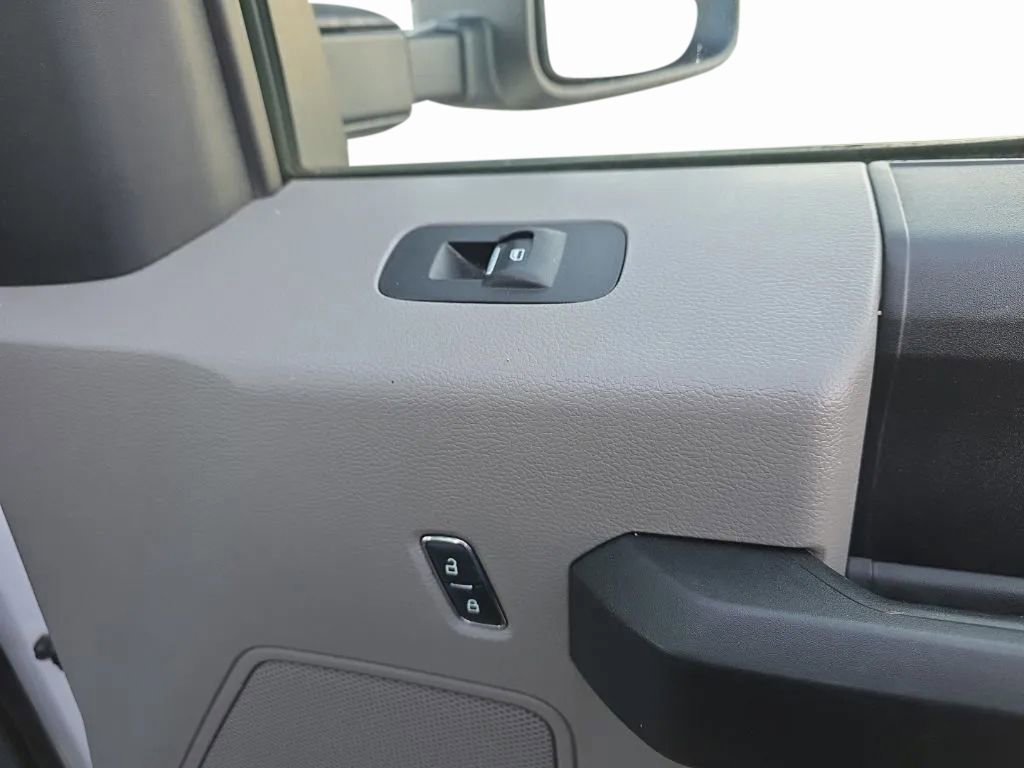 Used 2018 Ford F250 XL w/ Power Equipment Group image 25