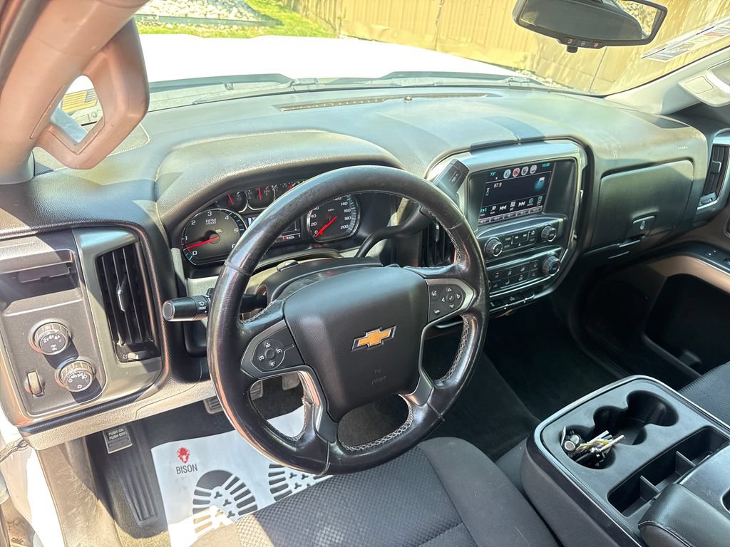 Used 2018 Chevrolet Silverado 2500 LT AWD/4WD image 14
