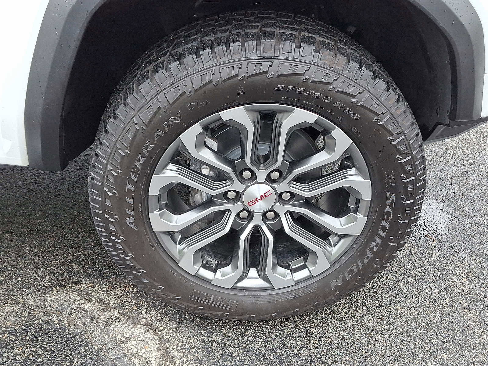 Used 2023 GMC Canyon Denali AWD/4WD image 8