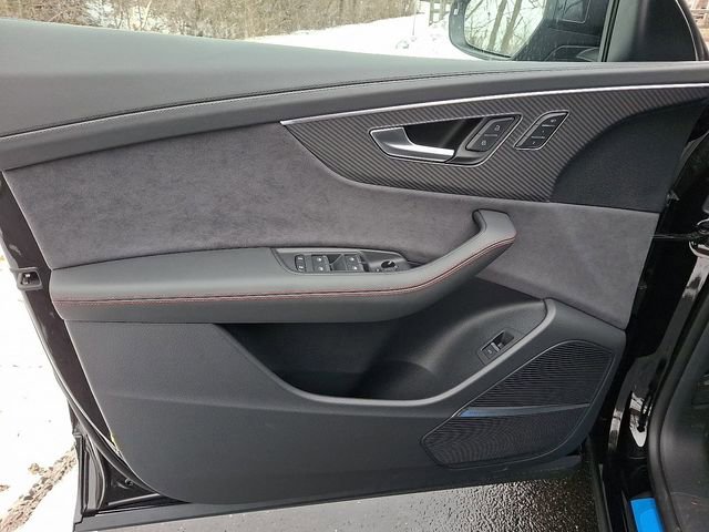 New 2026 Audi SQ8 Prestige image 8