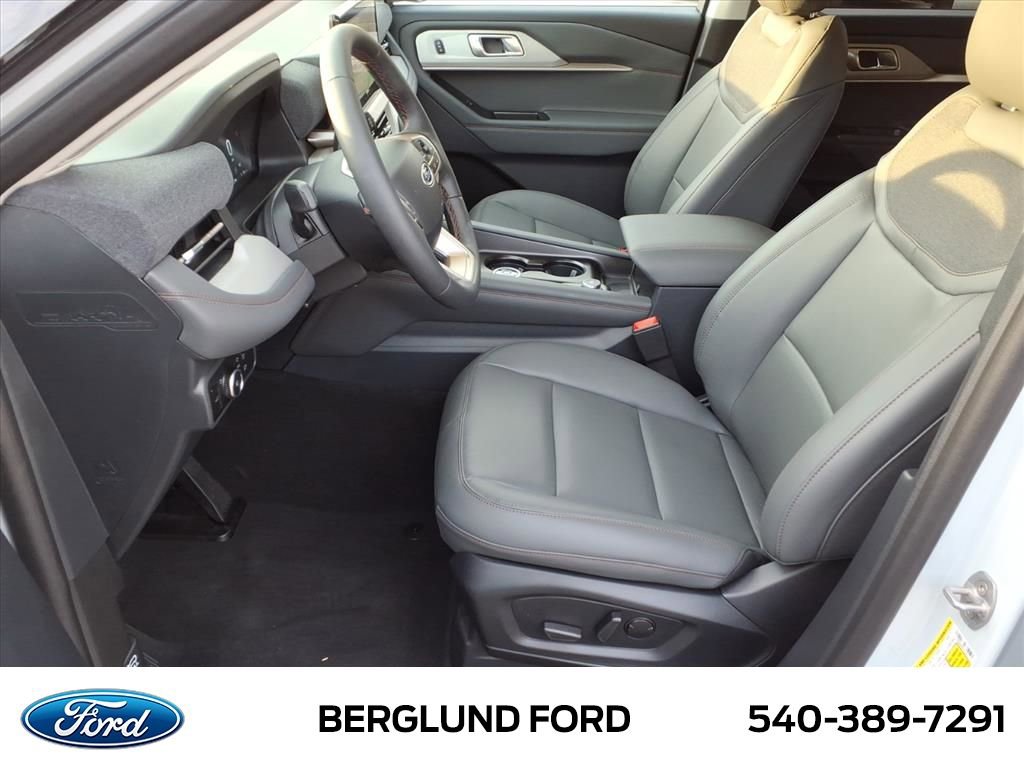New 2026 Ford Explorer Active w/ Active Comfort Package AWD/4WD image 6