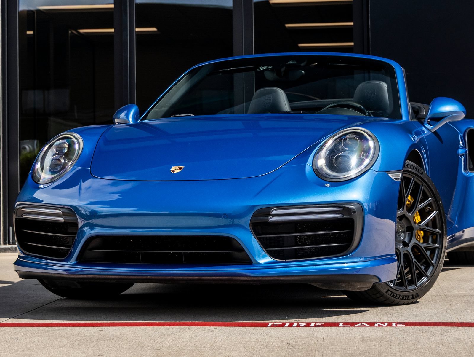 Used 2017 Porsche 911 Turbo S AWD/4WD image 7