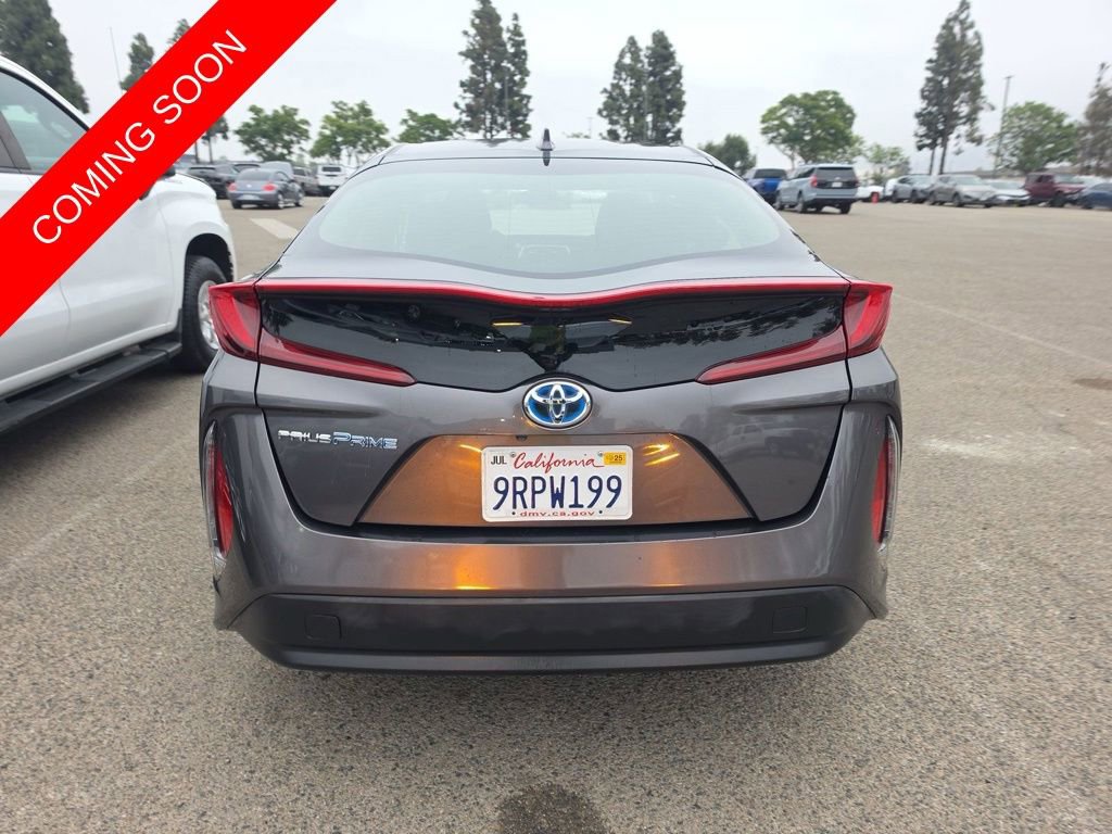 Used 2018 Toyota Prius Prime Plus FWD image 17