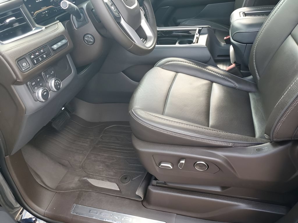Certified 2023 GMC Yukon XL Denali AWD/4WD image 37