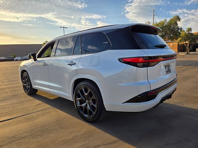New 2026 Lexus TX 500h AWD image 4