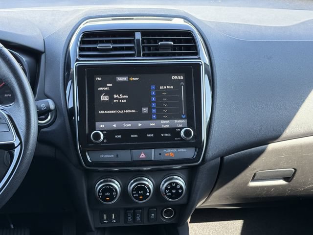 Used 2024 Mitsubishi Outlander Sport SE AWD/4WD image 16