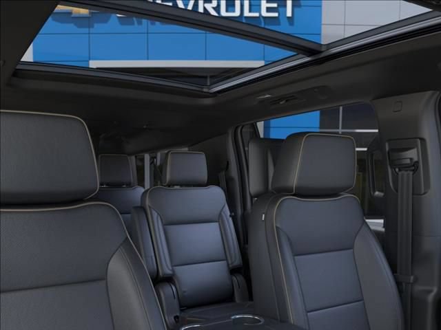New 2026 Chevrolet Suburban Premier AWD/4WD image 27