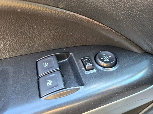 Used 2022 Chevrolet Colorado LT w/ Fleet Safety Package RWD image 34
