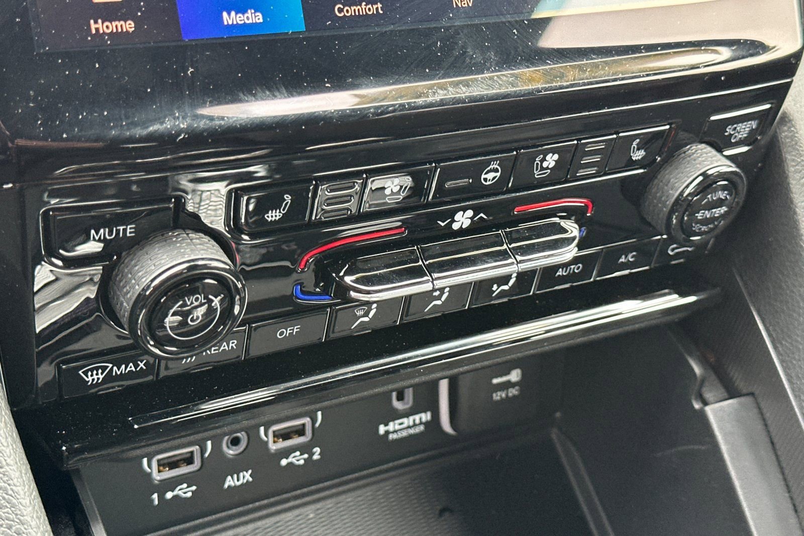 New 2023 Jeep Grand Cherokee Trailhawk w/ Advanced Protech Group II image 19