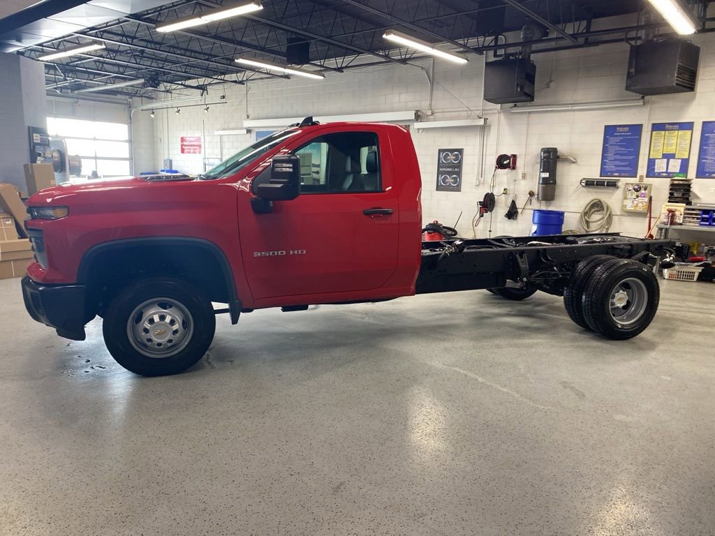 New 2026 Chevrolet Silverado 3500 W/T image 4