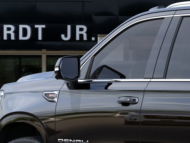 New 2026 GMC Yukon XL Denali AWD/4WD image 14