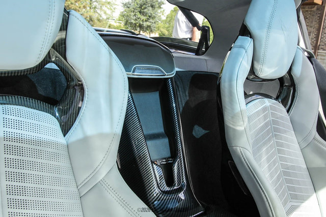 Used 2025 Chevrolet Corvette Stingray Premium Cpe w/ Z51 Performance Package RWD image 33