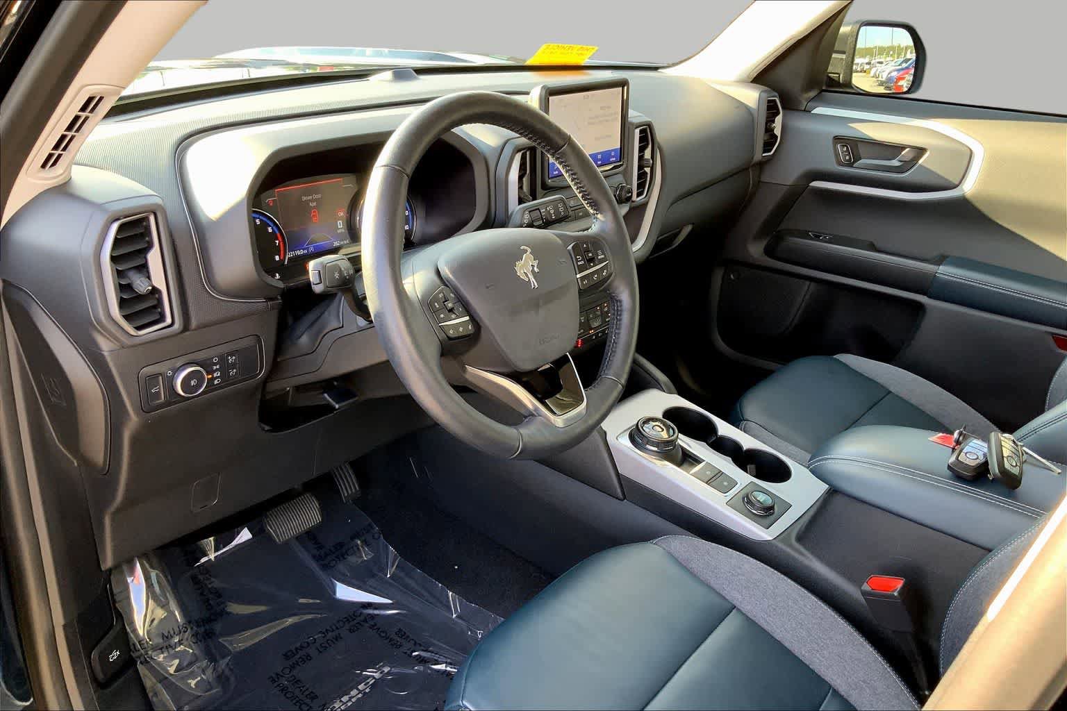 Used 2022 Ford Bronco Sport Outer Banks AWD/4WD image 18