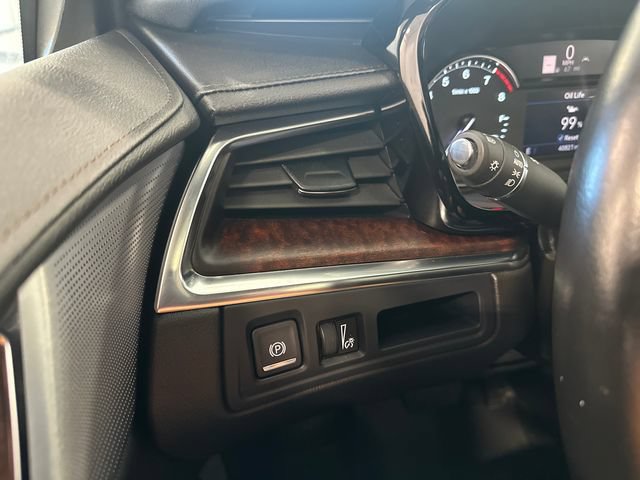 Used 2023 Cadillac XT5 Premium Luxury w/ LPO, Floor Liner Package AWD/4WD image 19