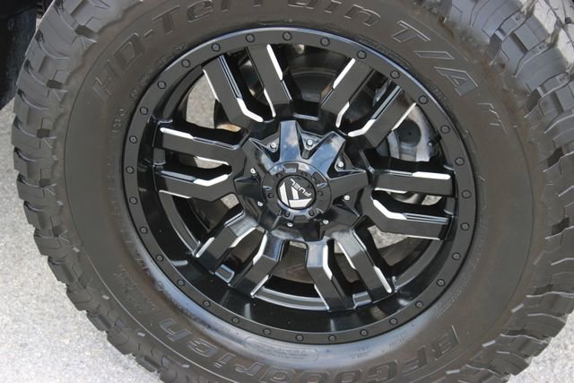Used 2020 Chevrolet Silverado 2500 High Country w/ Z71 Off-Road Package AWD/4WD image 16