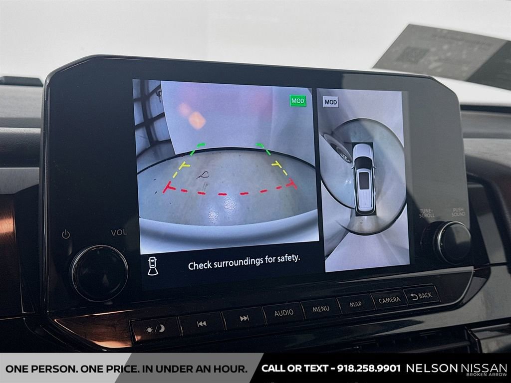 Certified 2025 Nissan Pathfinder SL image 14