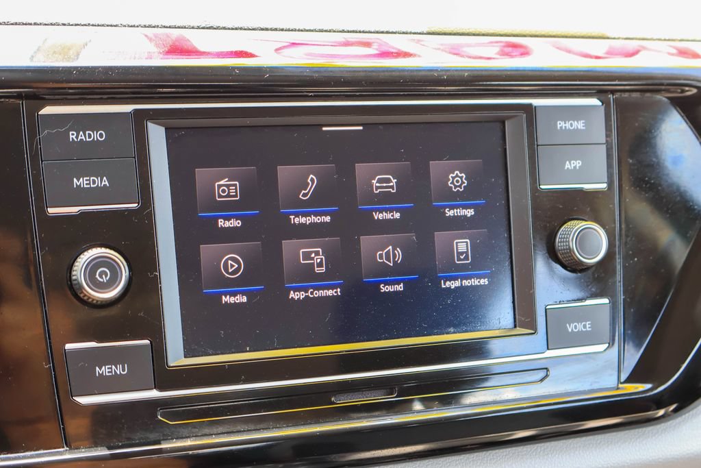 Used 2022 Volkswagen Taos S FWD image 5