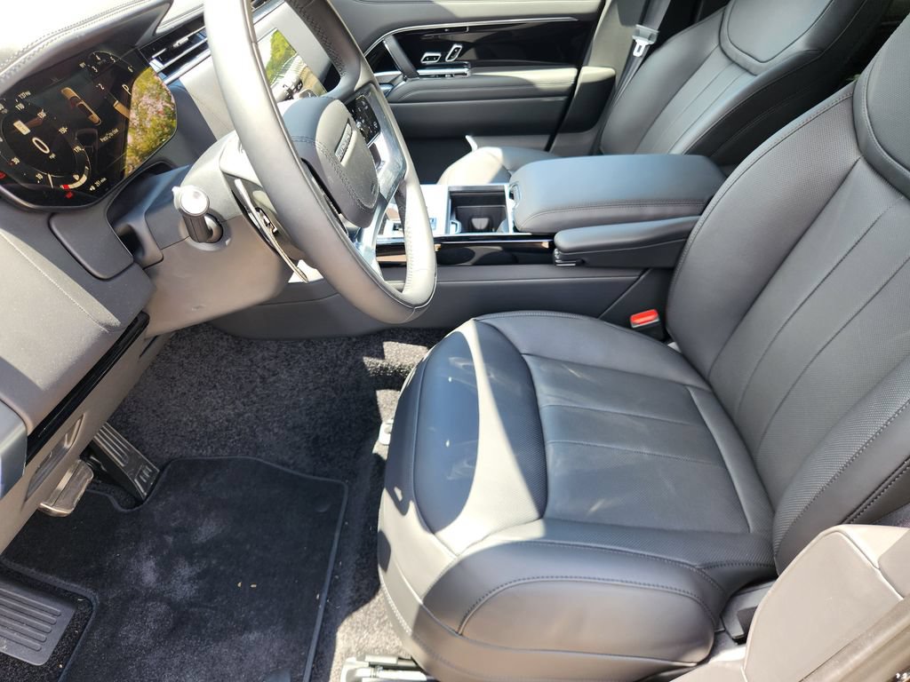 New 2026 Land Rover Range Rover SE AWD/4WD image 9