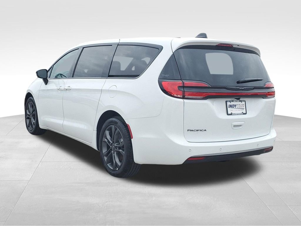New 2026 Chrysler Pacifica Select image 6