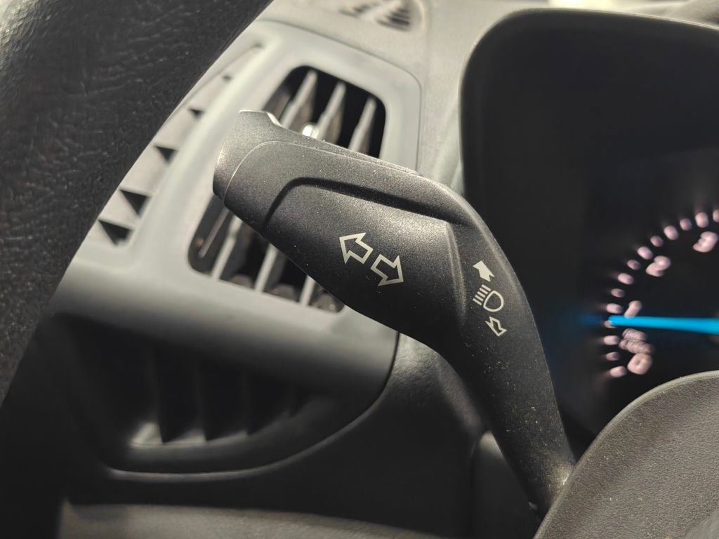 Used 2018 Ford Transit Connect XL FWD image 10