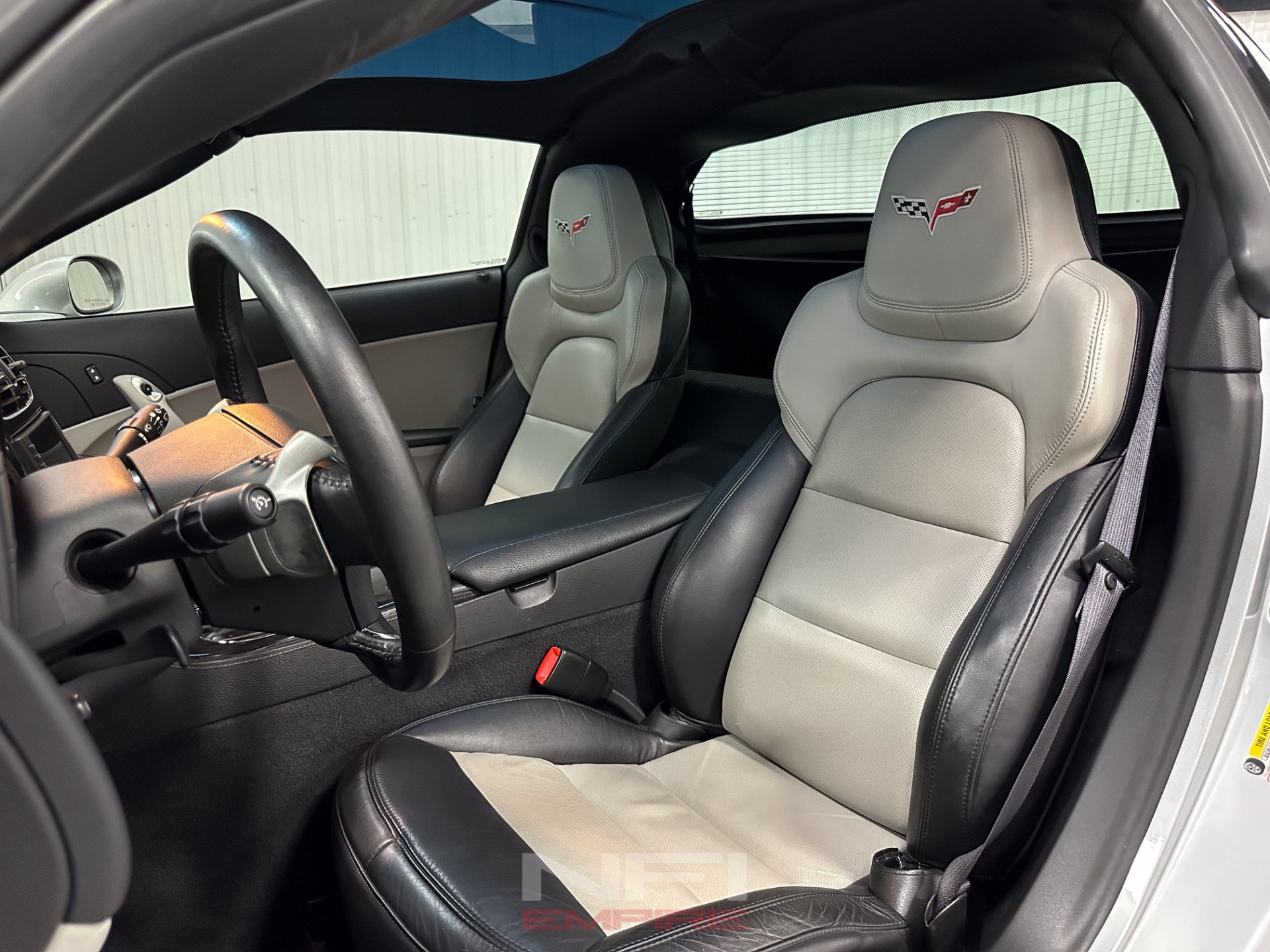 Used 2012 Chevrolet Corvette Grand Sport w/ 3LT Preferred Equipment Group RWD image 30