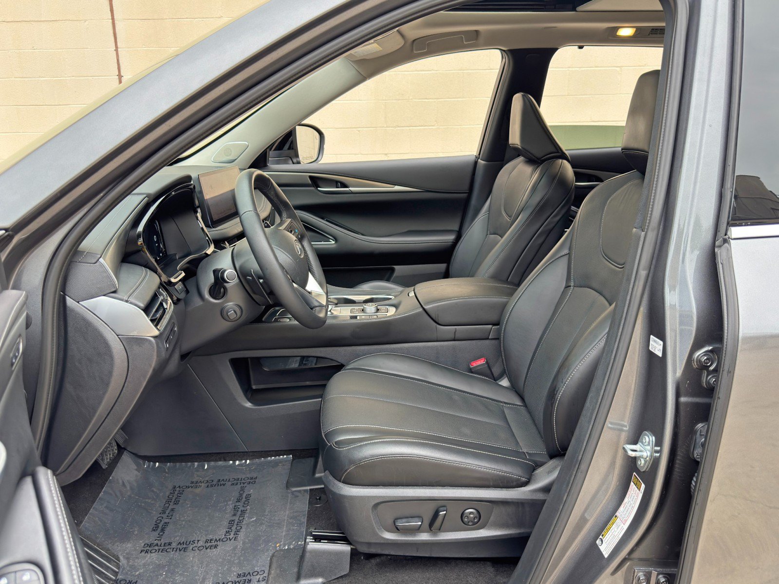 Used 2025 INFINITI QX60 Luxe w/ Vision Package AWD/4WD image 17