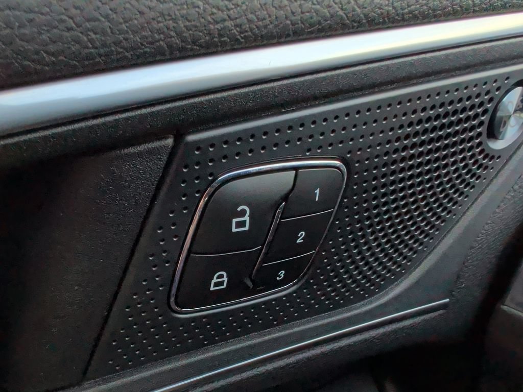 Certified 2023 Ford Edge ST AWD/4WD image 30