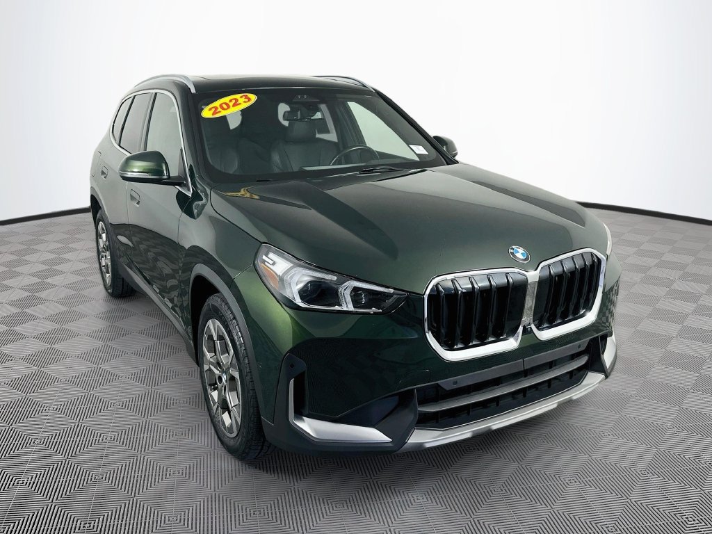 Used 2023 BMW X1 xDrive28i w/ Premium Package AWD/4WD image 2