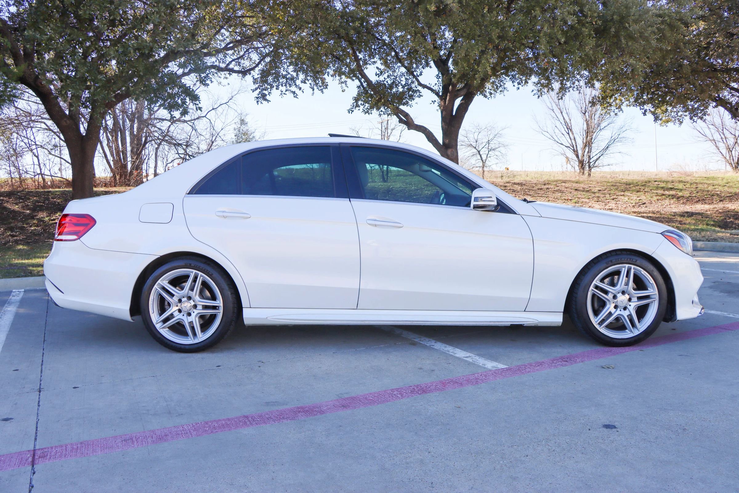 Used 2014 Mercedes-Benz E 350 Sedan image 8