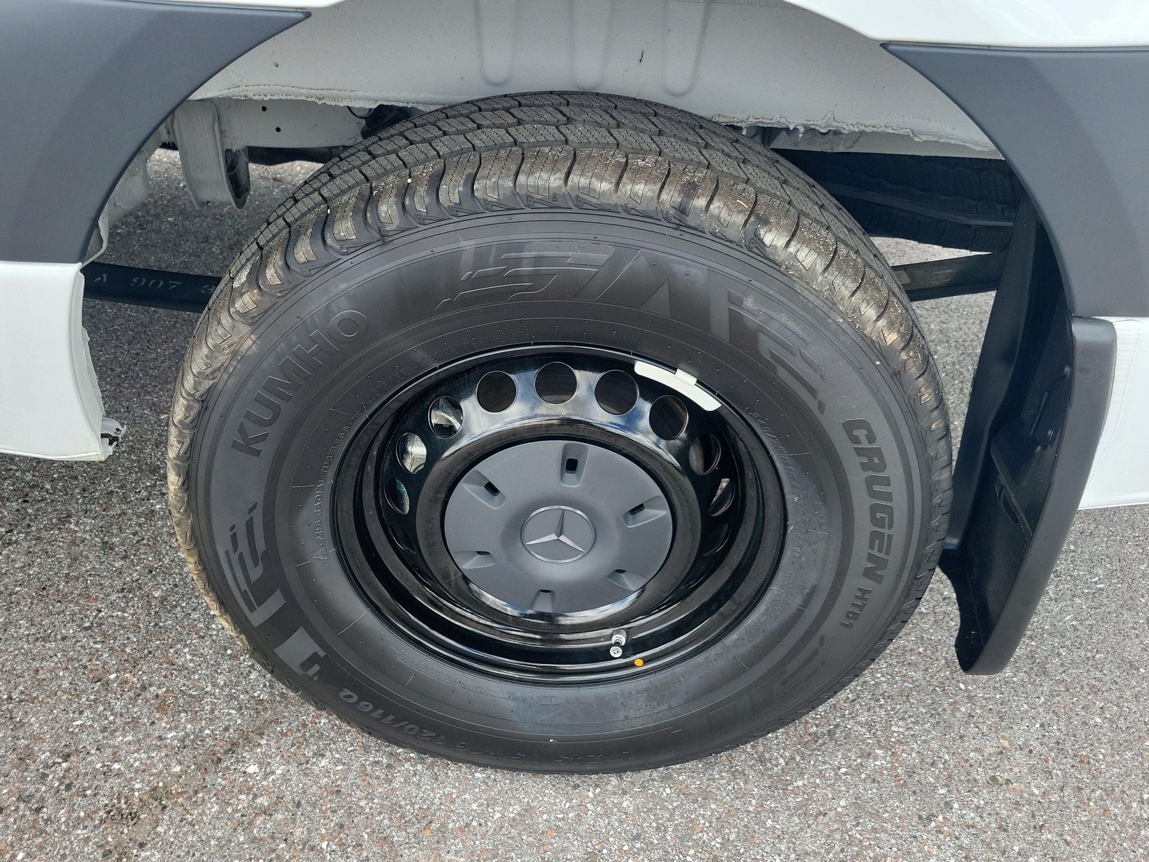New 2025 Mercedes-Benz Sprinter 2500 image 5
