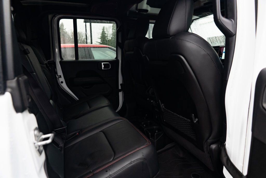 Used 2024 Jeep Gladiator Rubicon w/ Convenience Group image 26