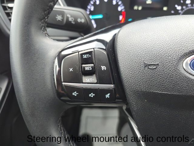 Used 2022 Ford Escape SEL image 13