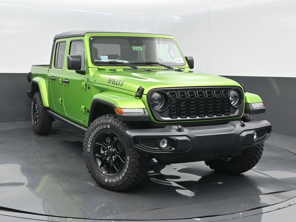 New 2025 Jeep Gladiator Willys image 2