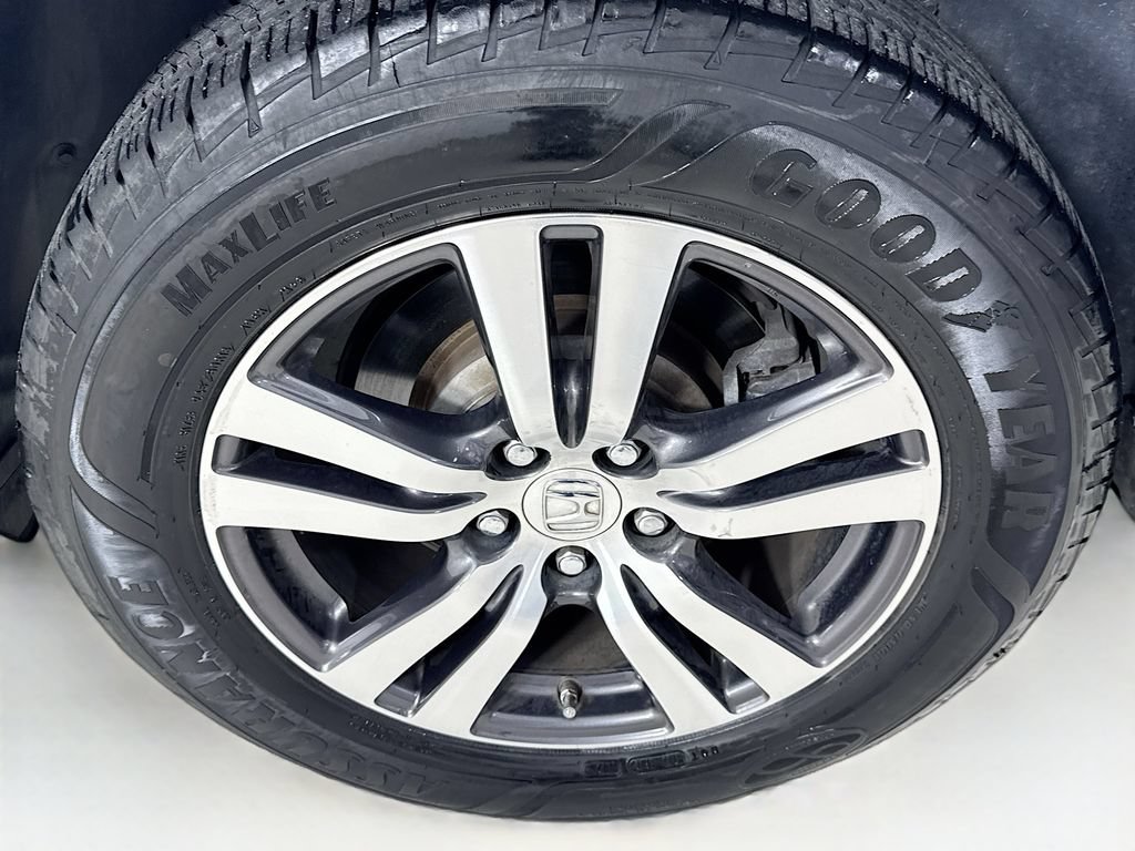 Used 2017 Honda Pilot EX image 38