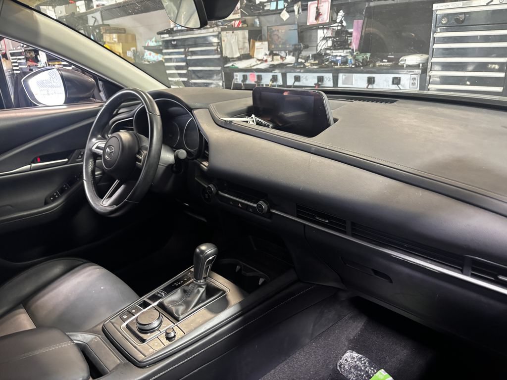 Used 2023 MAZDA CX-30 AWD 2.5 S w/ Select Package image 4