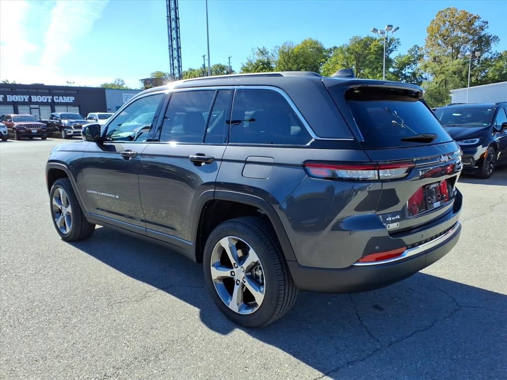 New 2025 Jeep Grand Cherokee Limited image 33