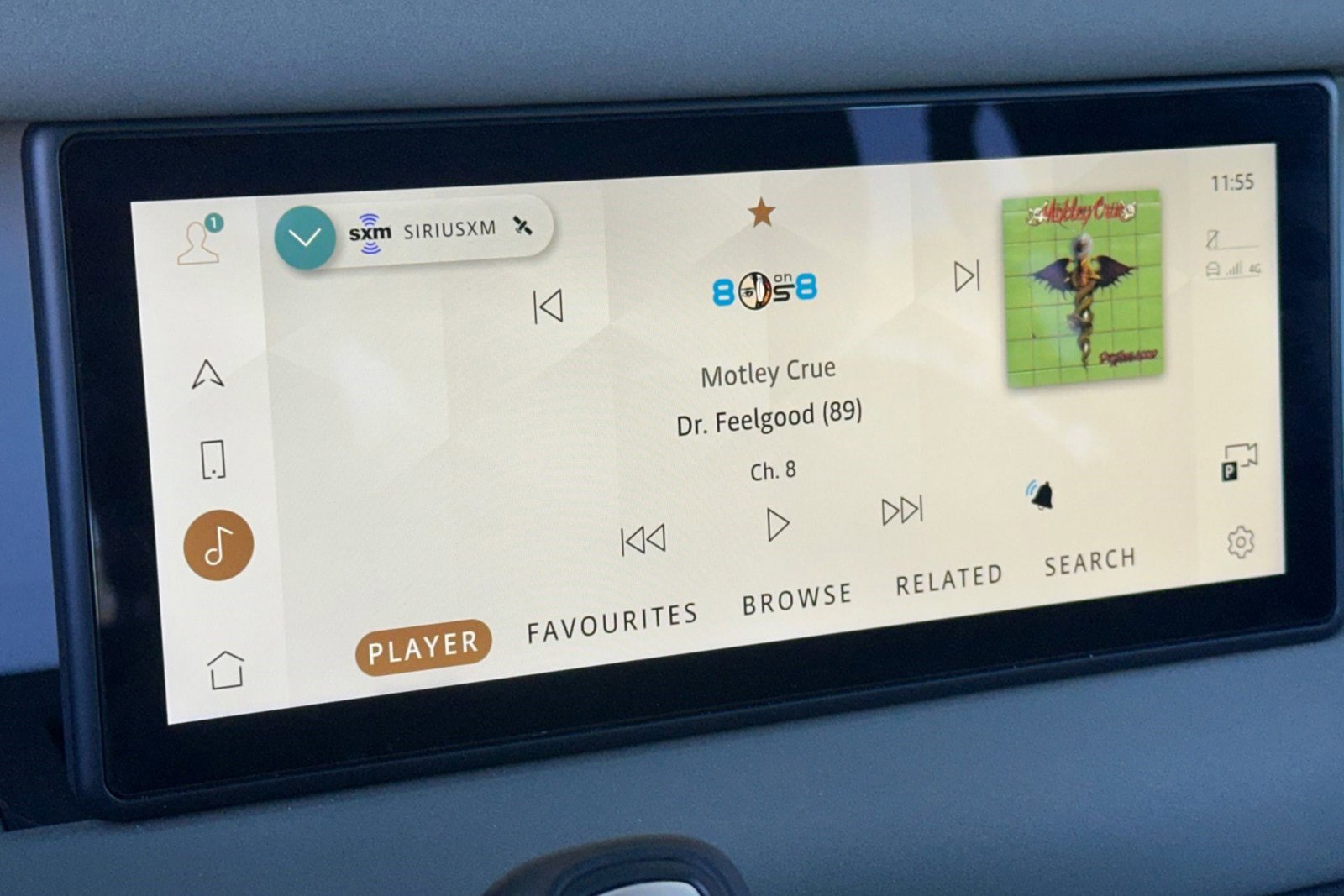 Certified 2023 Land Rover Defender 110 SE image 19