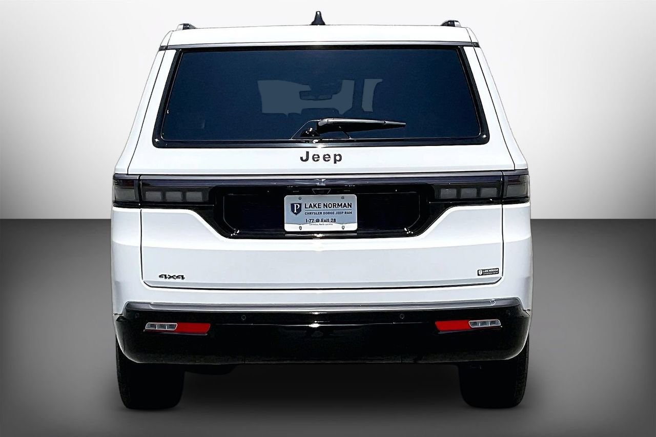 New 2026 Jeep Grand Wagoneer Summit AWD/4WD image 7
