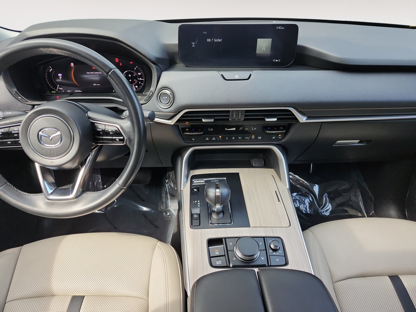 Used 2024 MAZDA CX-90 Plug-In Hybrid w/ Preferred AWD/4WD image 11