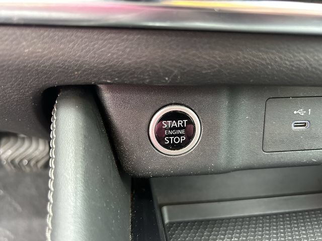 Used 2021 Nissan Rogue SL w/ Premium Package FWD image 35