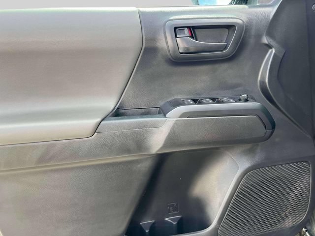 Used 2022 Toyota Tacoma SR AWD/4WD image 22