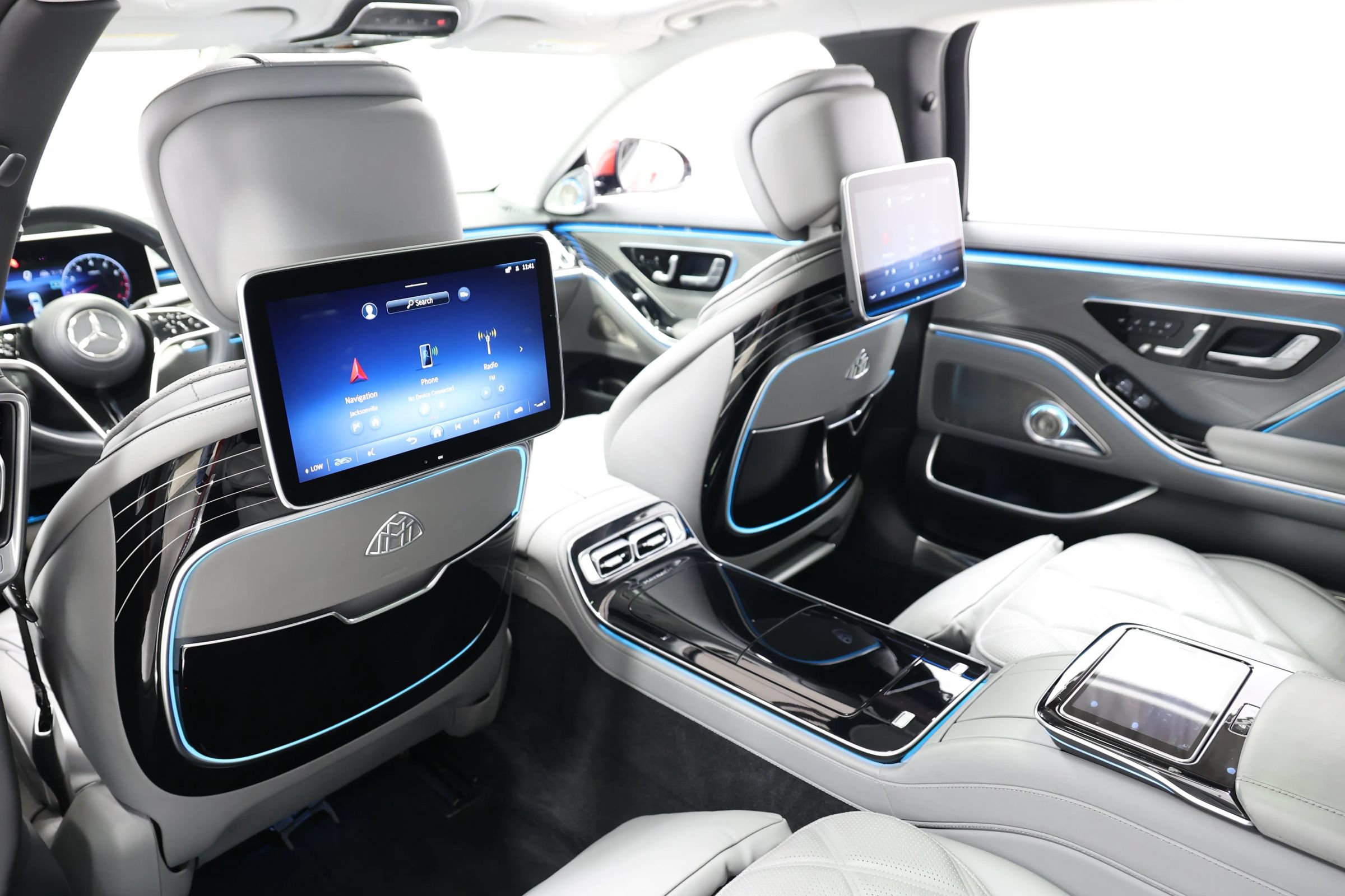 Used 2021 Mercedes-Benz Maybach S 580 4MATIC image 5