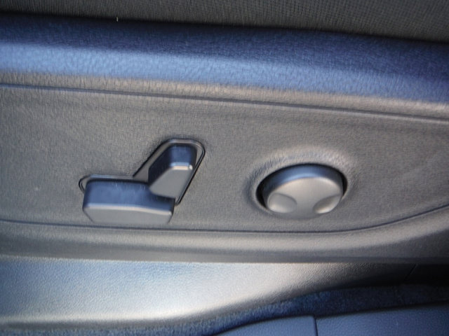 New 2026 RAM 1500 4x4 Crew Cab image 25