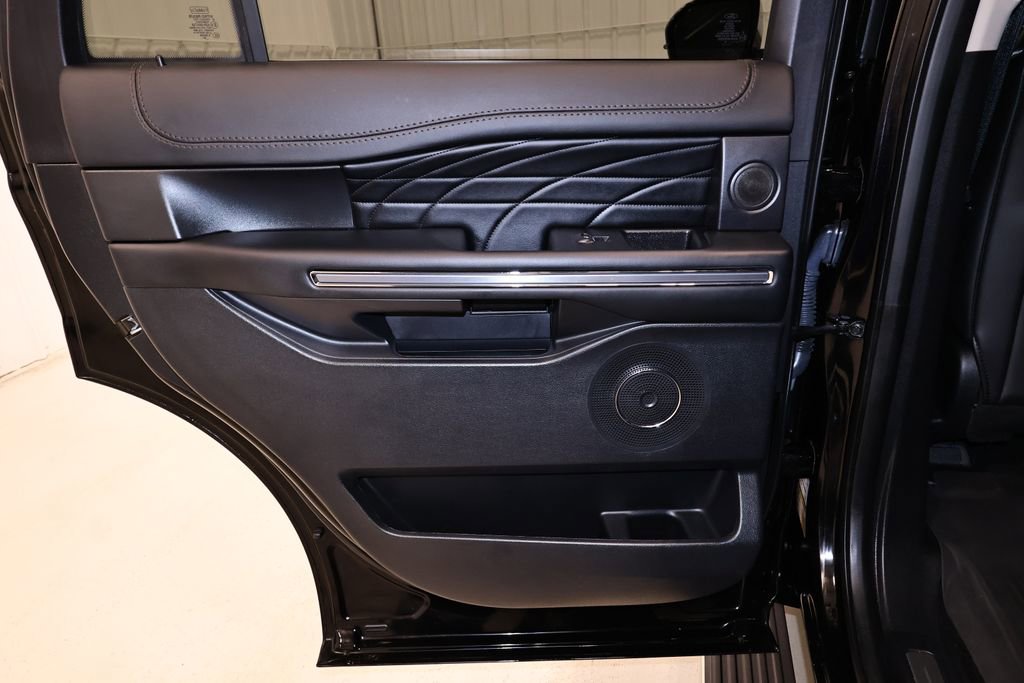 Certified 2021 Ford Expedition Platinum AWD/4WD image 15