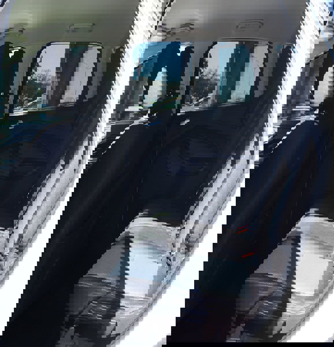 Used 2018 Ford Escape SE image 33