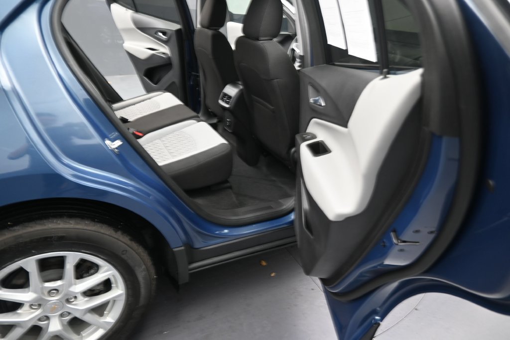Used 2024 Chevrolet Equinox LS FWD image 14
