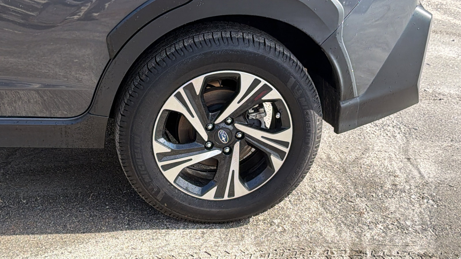 Used 2024 Subaru Crosstrek 2.0i Premium image 12